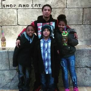 Meet your Posher, Christopher